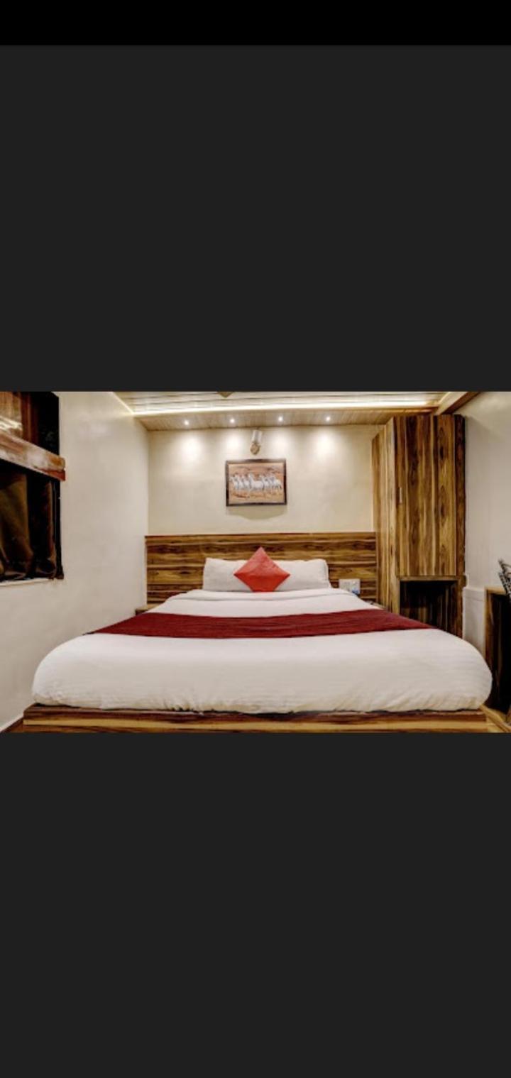 Hotel Green Park Mumbai  Buitenkant foto